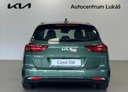 KIA Ceed 5