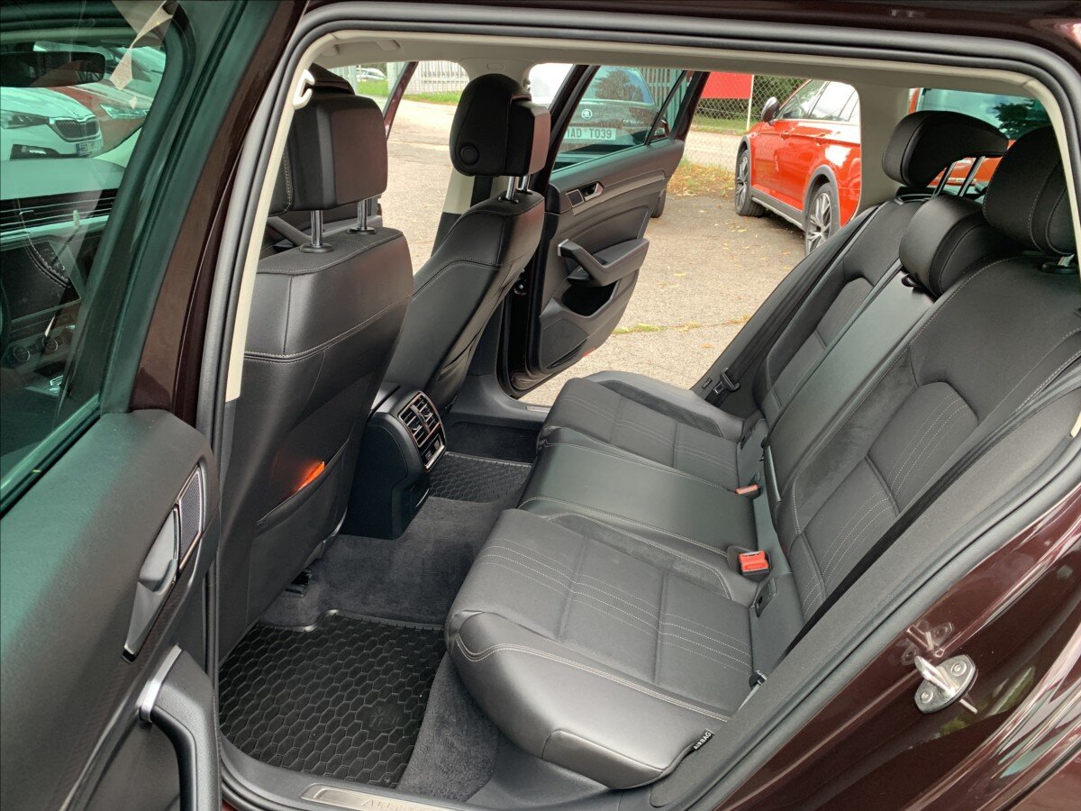 Volkswagen Passat Kombi 2,0 l 140 kw