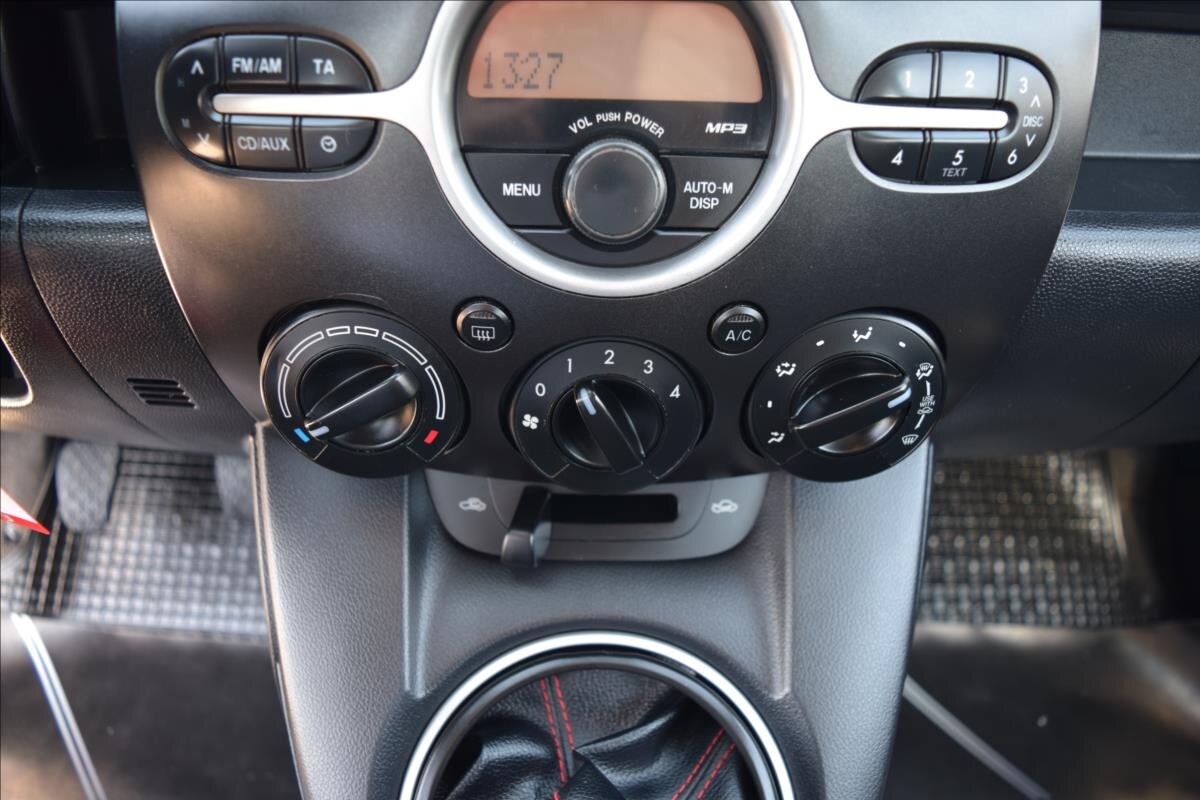 Mazda 2 Hatchback 1,3 l 55 kw