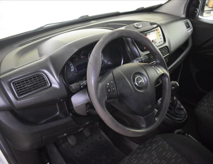 Opel Combo Ostatní 1,2 l 66 kw