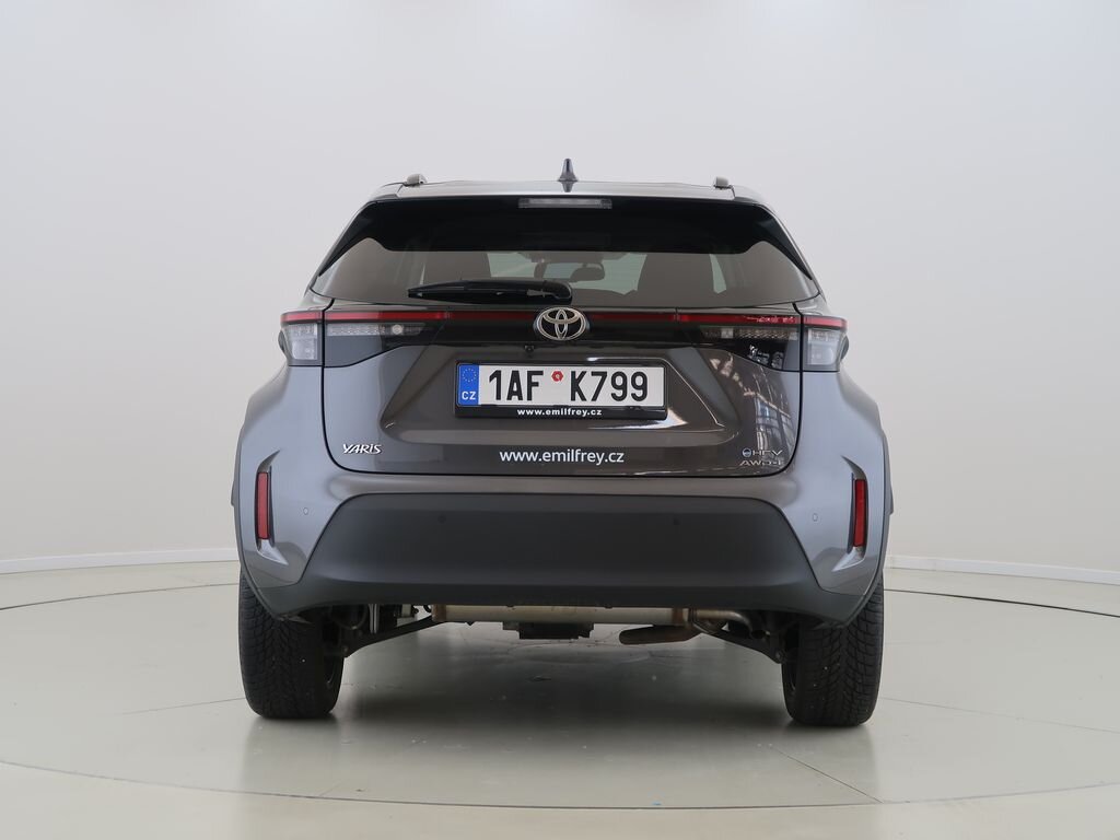 Toyota Yaris Cross SUV / Terénní 1,5 l 68 kw