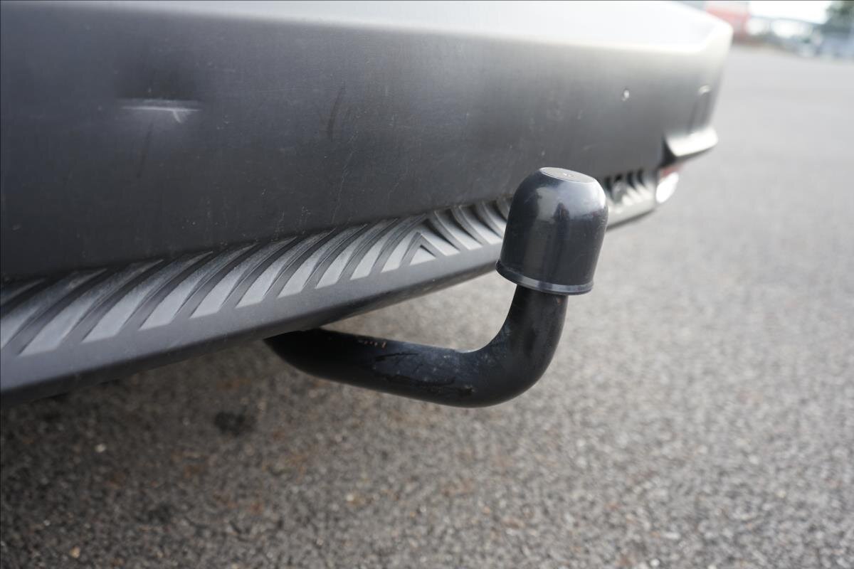 Citroën C5 X Hatchback 1,6 l 133 kw