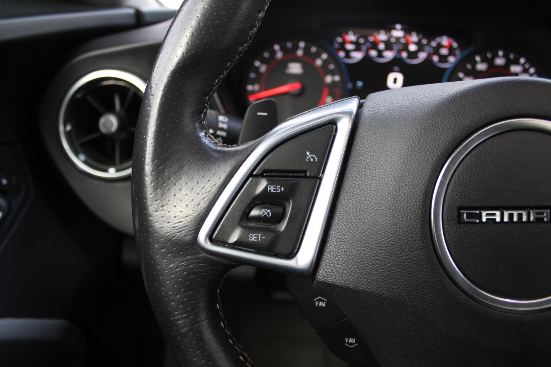 Chevrolet Camaro Kupé 6,2 l 339 kw