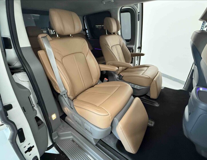 Hyundai Staria MPV 2,2 l 130 kw