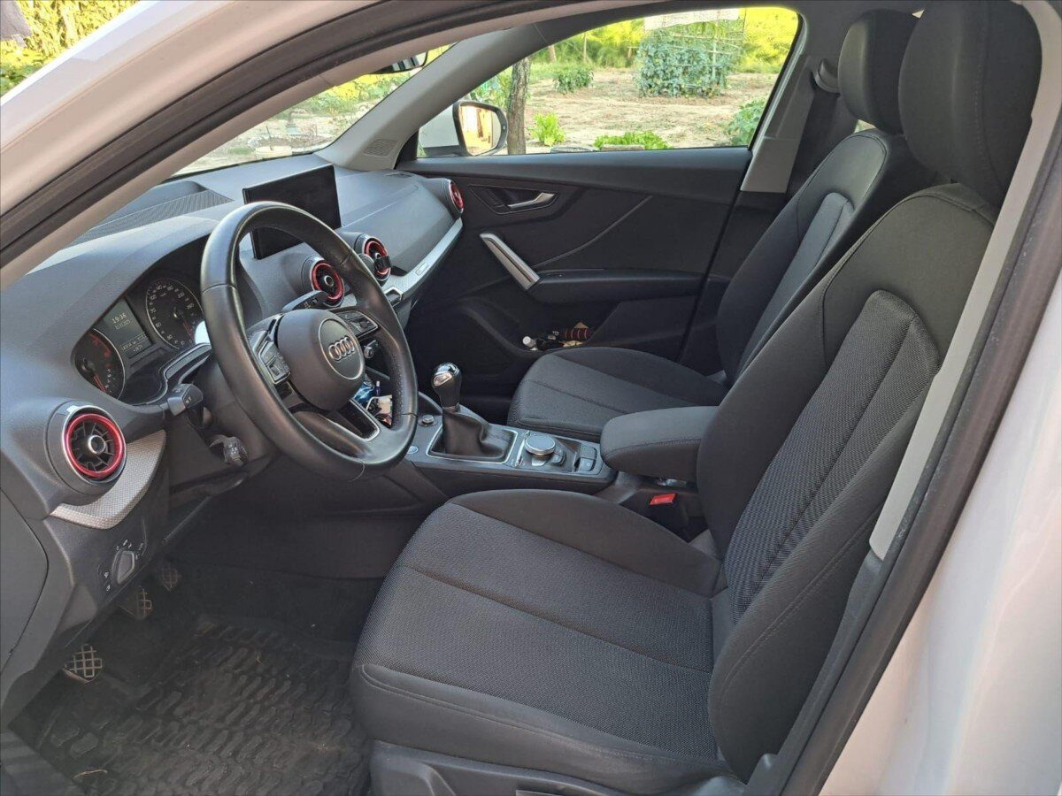 Audi Q2 Kombi 1,5 l 110 kw