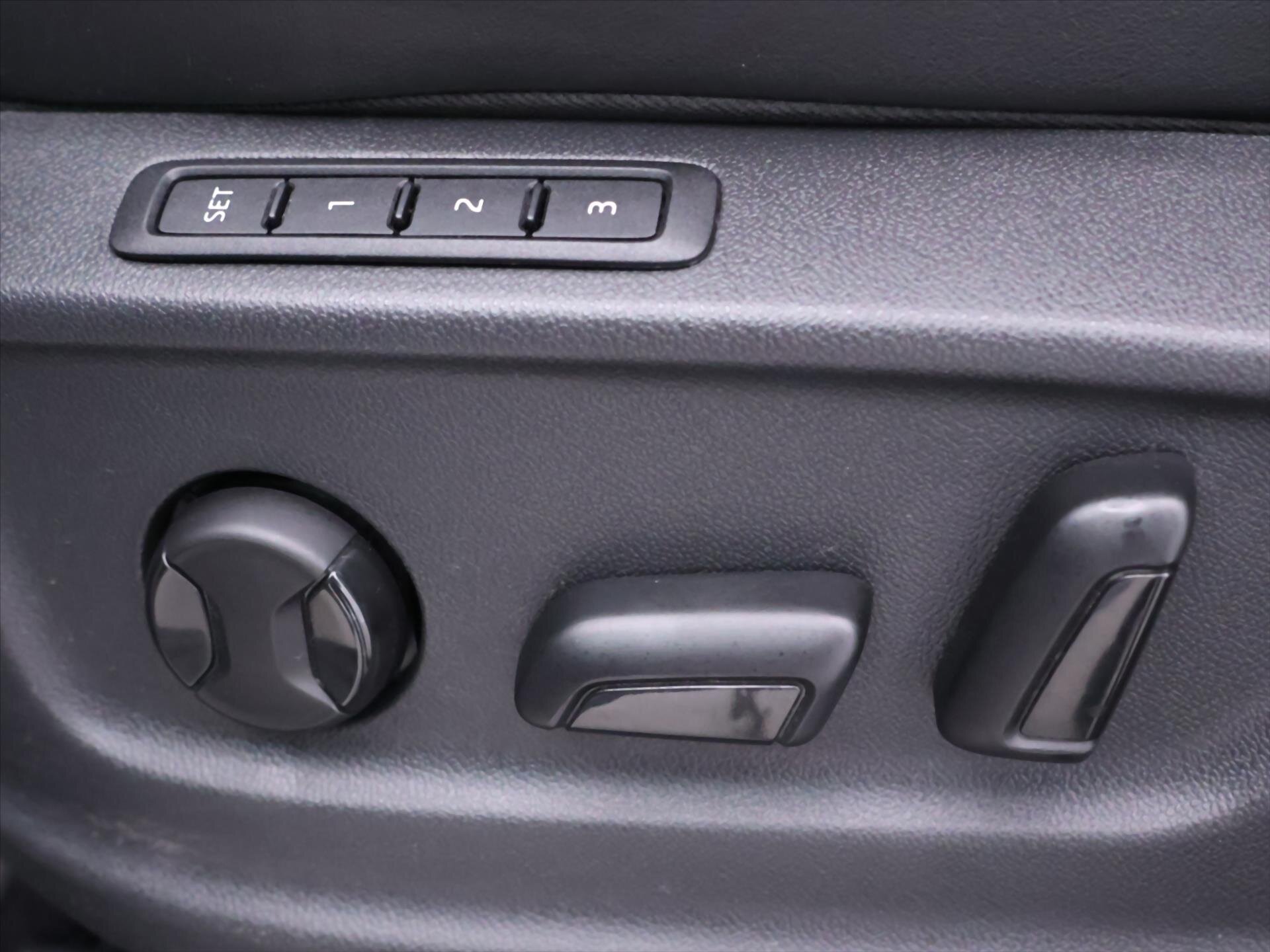 Škoda Kodiaq SUV / Terénní 2,0 l 140 kw