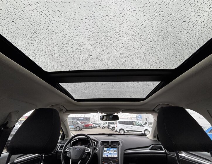 Ford Mondeo Kombi 2,0 l 132 kw