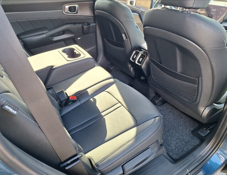 KIA Sorento SUV / Terénní 2,2 l 142 kw