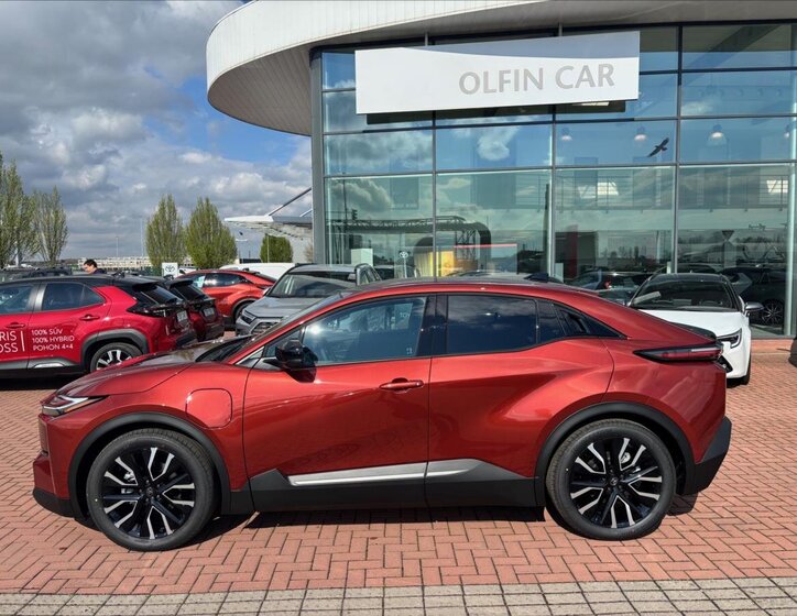 Toyota C-HR SUV / Terénní 0,0 165 kw