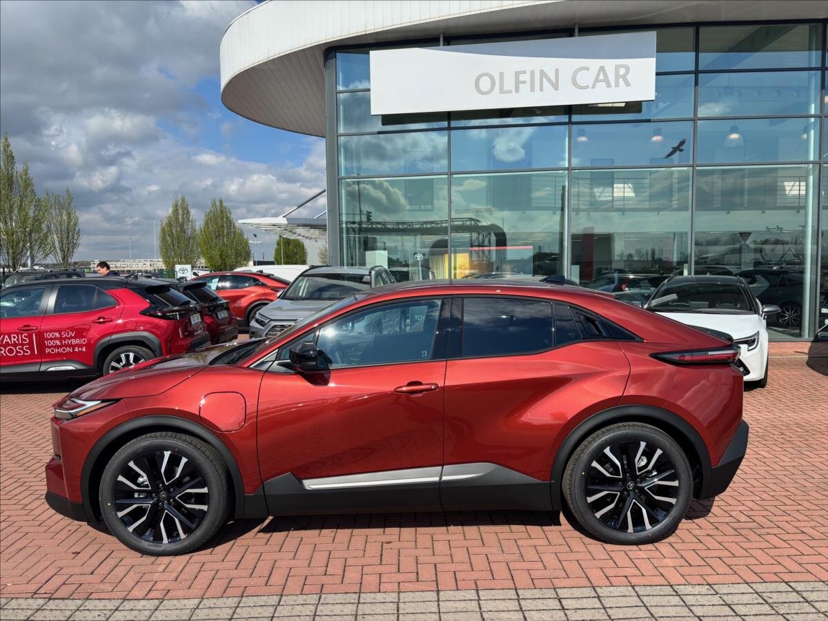 Toyota C-HR SUV / Terénní 0,0 165 kw