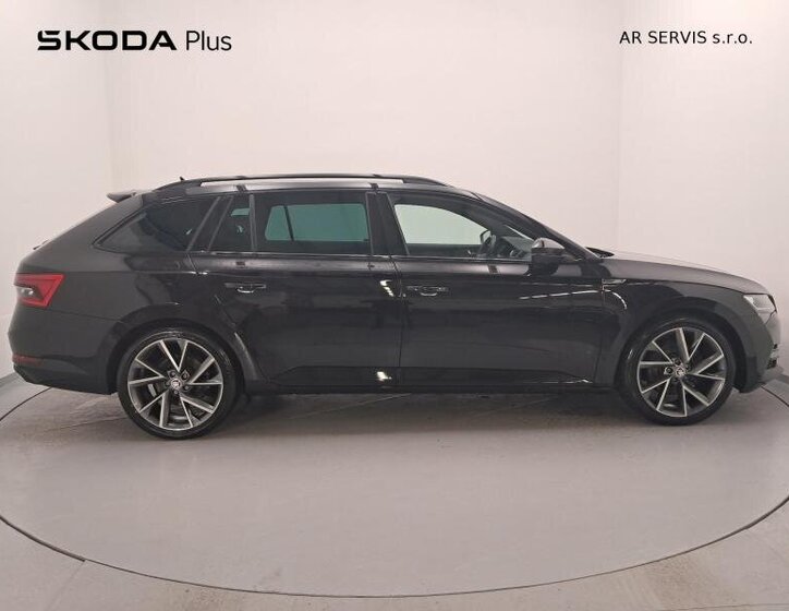 Škoda Superb Kombi 2,0 l 147 kw