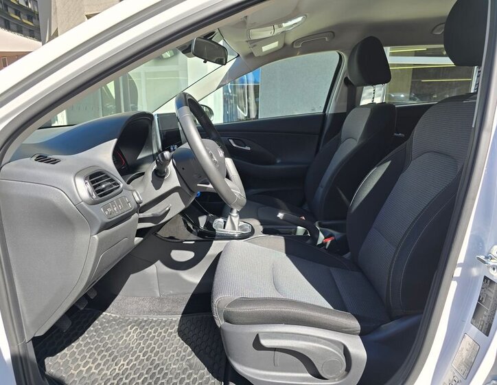 Hyundai i30 Kombi 998,0 73 kw