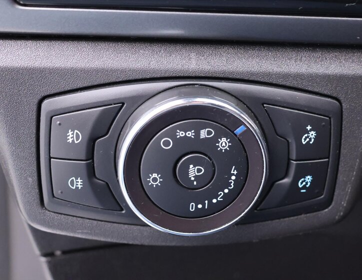 Ford Mondeo Kombi 2,0 l 132 kw