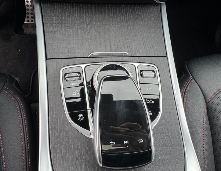 Mercedes-Benz Třídy G SUV / Terénní 2,9 l 210 kw