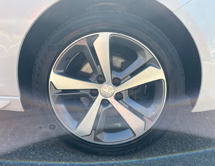 Peugeot 308 19