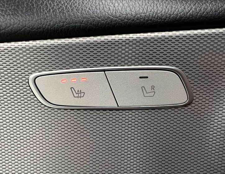 Mercedes-Benz Třídy E 25