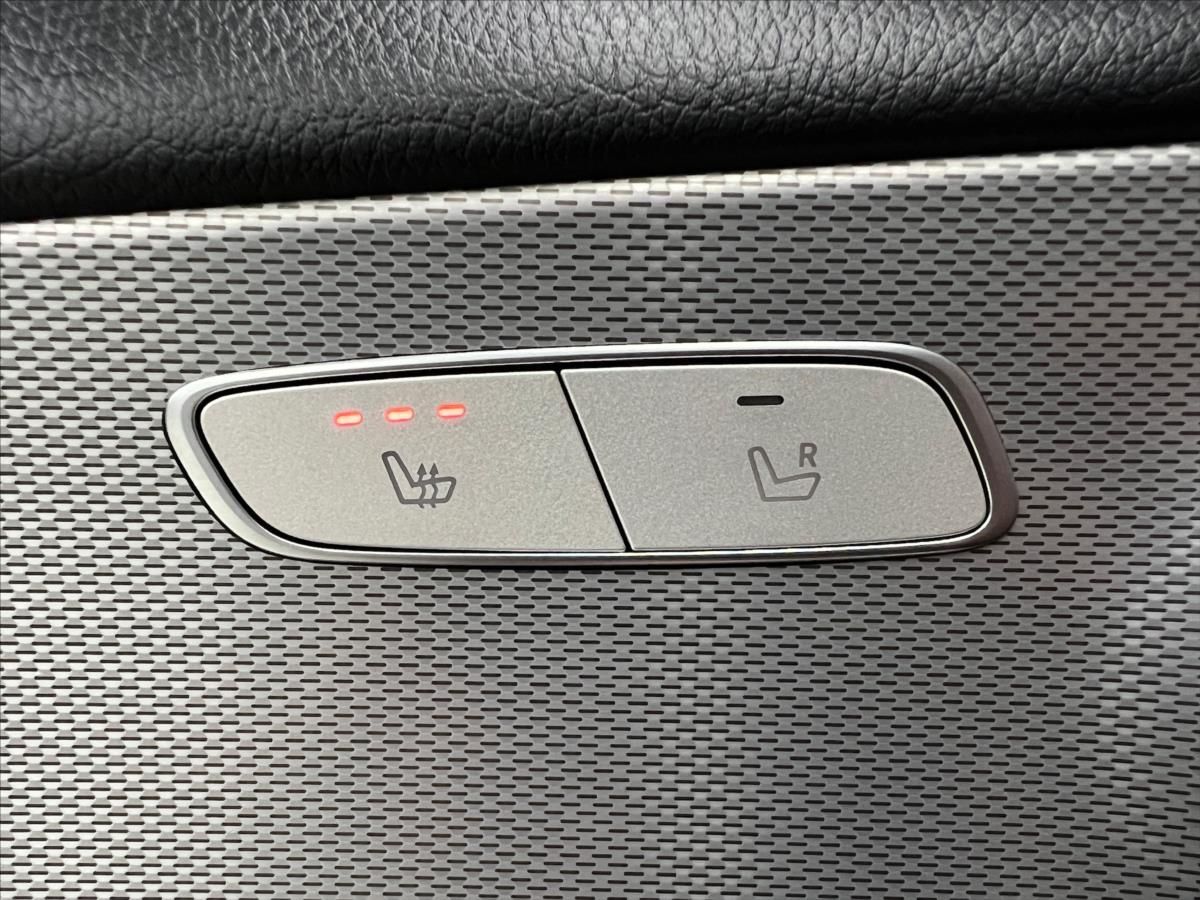 Mercedes-Benz Třídy E