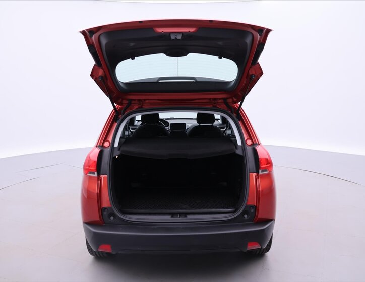 Peugeot 2008 MPV 1,2 l 60 kw