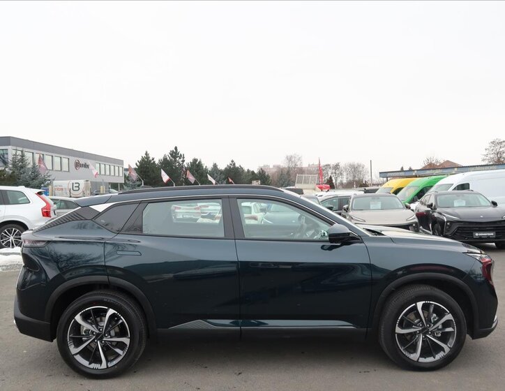 Dongfeng Mage SUV / Terénní 1,5 l 145 kw