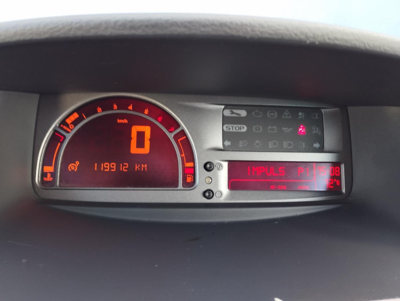 Renault Modus Hatchback 1,1 l 74 kw