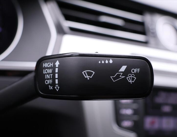 Volkswagen Passat 18