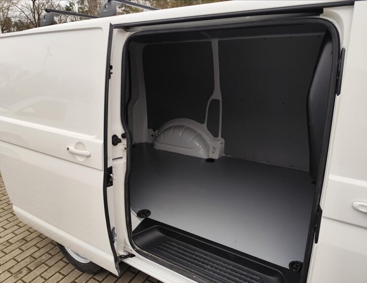 Volkswagen Transporter Ostatní 2,0 l 84 kw