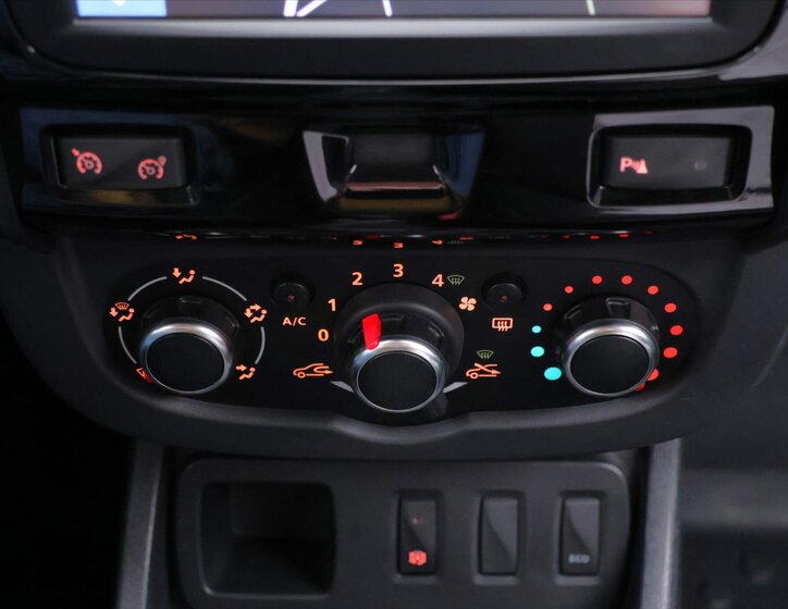 Dacia Duster SUV 1,6 l 84 kw