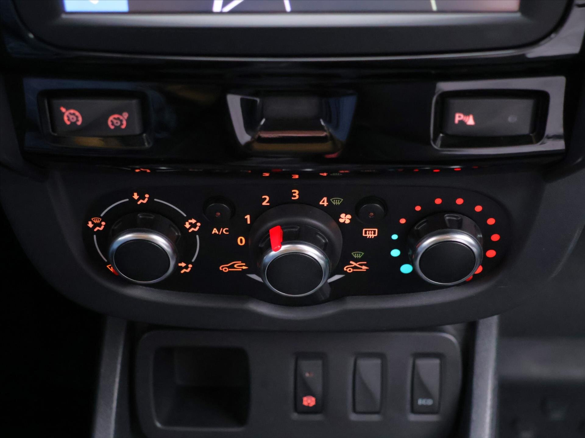 Dacia Duster SUV 1,6 l 84 kw