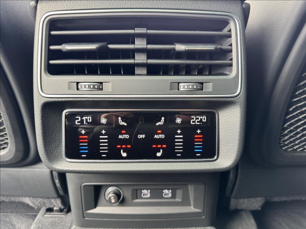 Audi SQ7 Kombi 4,0 l 320 kw