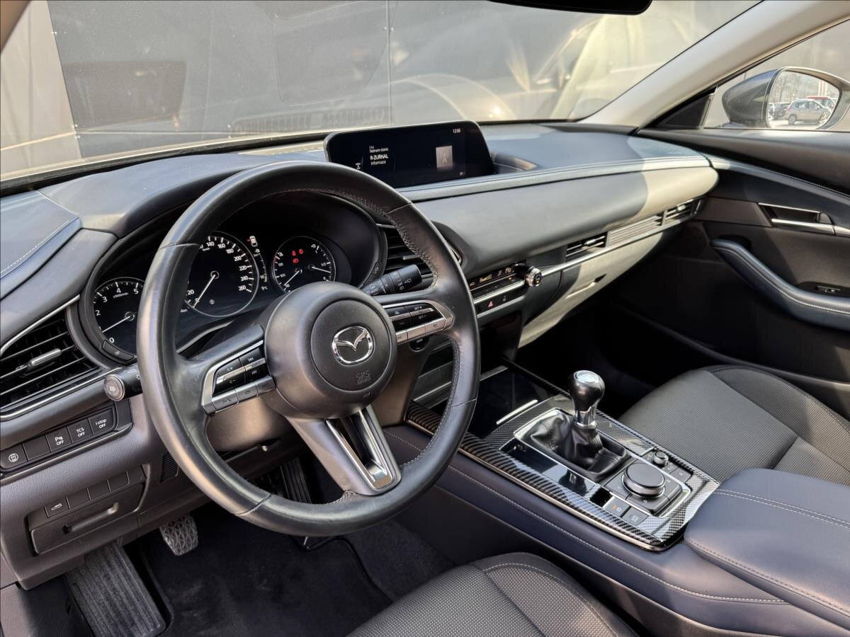 Mazda CX-30 CUV / Crossover 2,0 l 90 kw