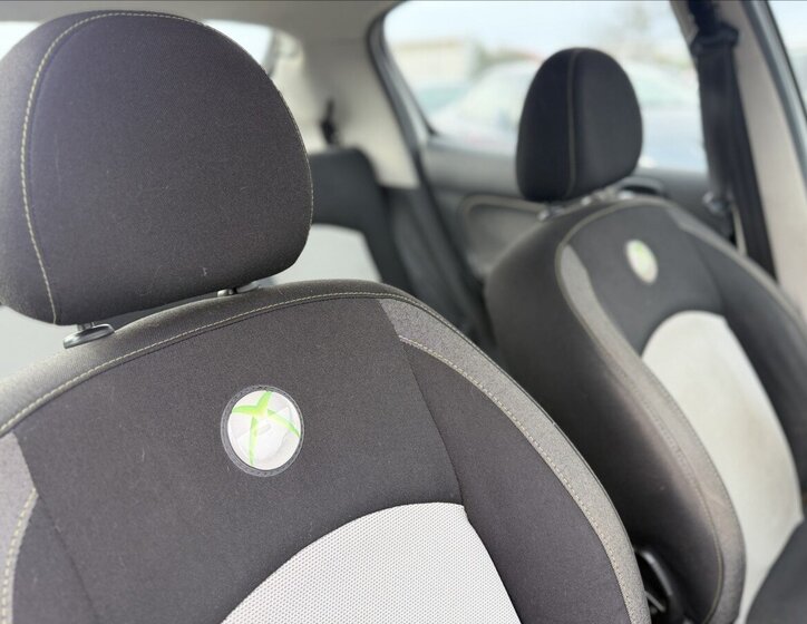 Peugeot 206 Hatchback 1,4 l 50 kw