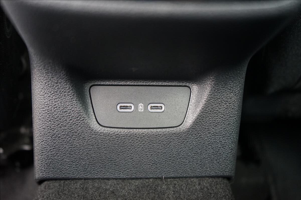 Škoda Fabia Hatchback 999,0 70 kw