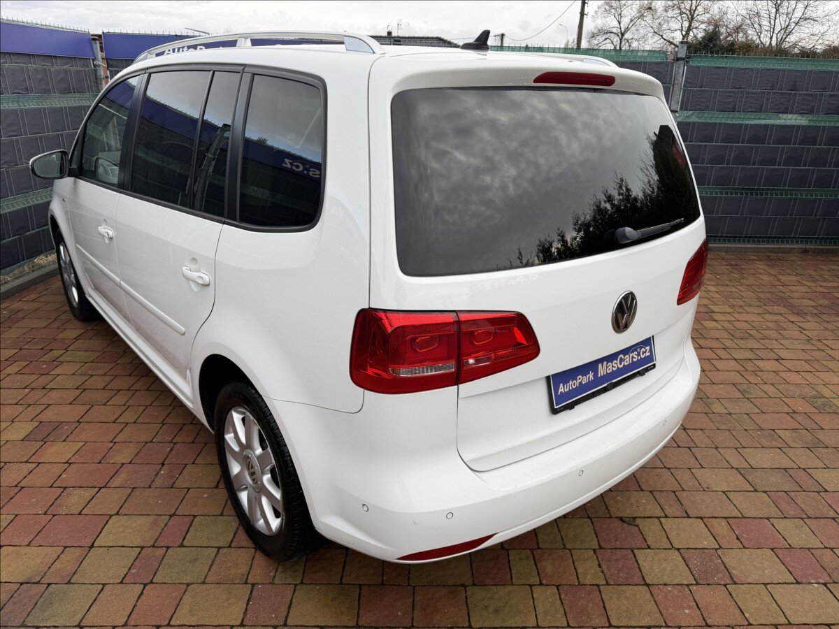 Volkswagen Touran MPV 1,2 l 77 kw