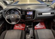Mitsubishi Outlander SUV / Terénní 2,0 l 110 kw