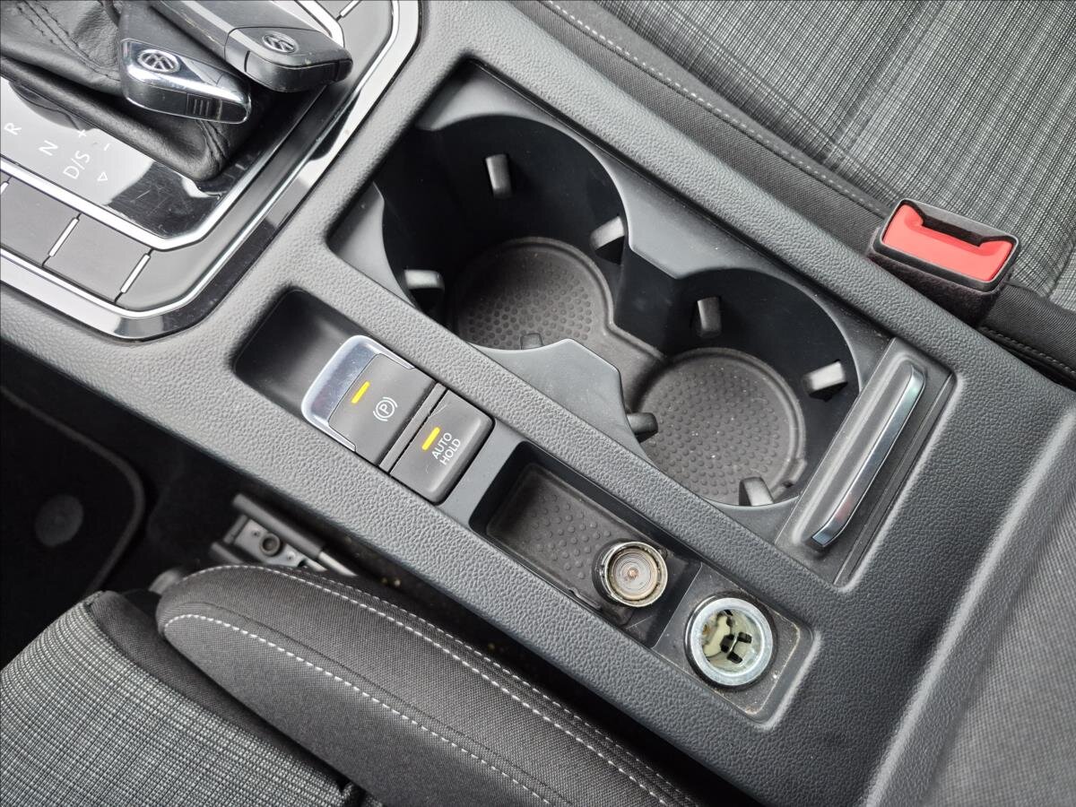 Volkswagen Passat Kombi 2,0 l 110 kw