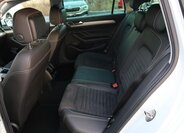 Volkswagen Passat 19