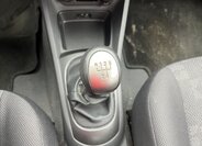 KIA Rio 18