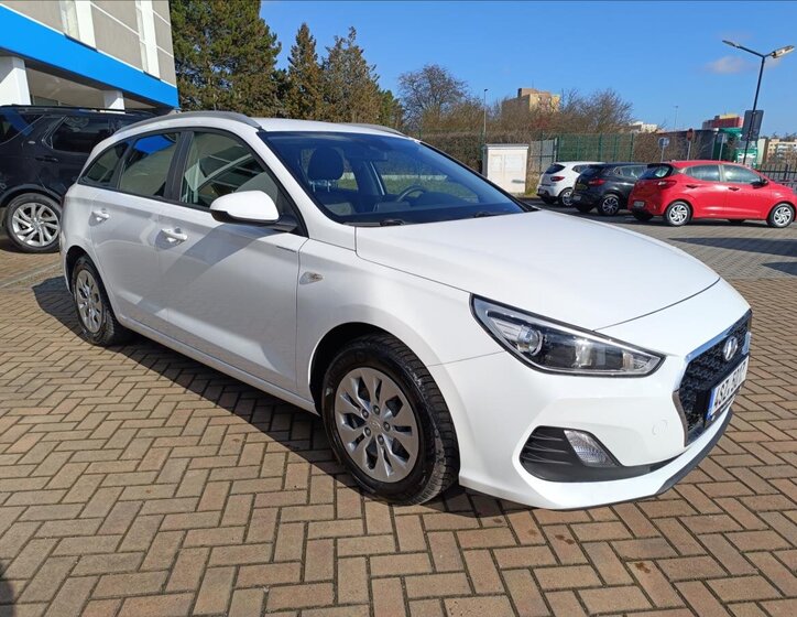 Hyundai i30 Kombi 1,4 l 73 kw