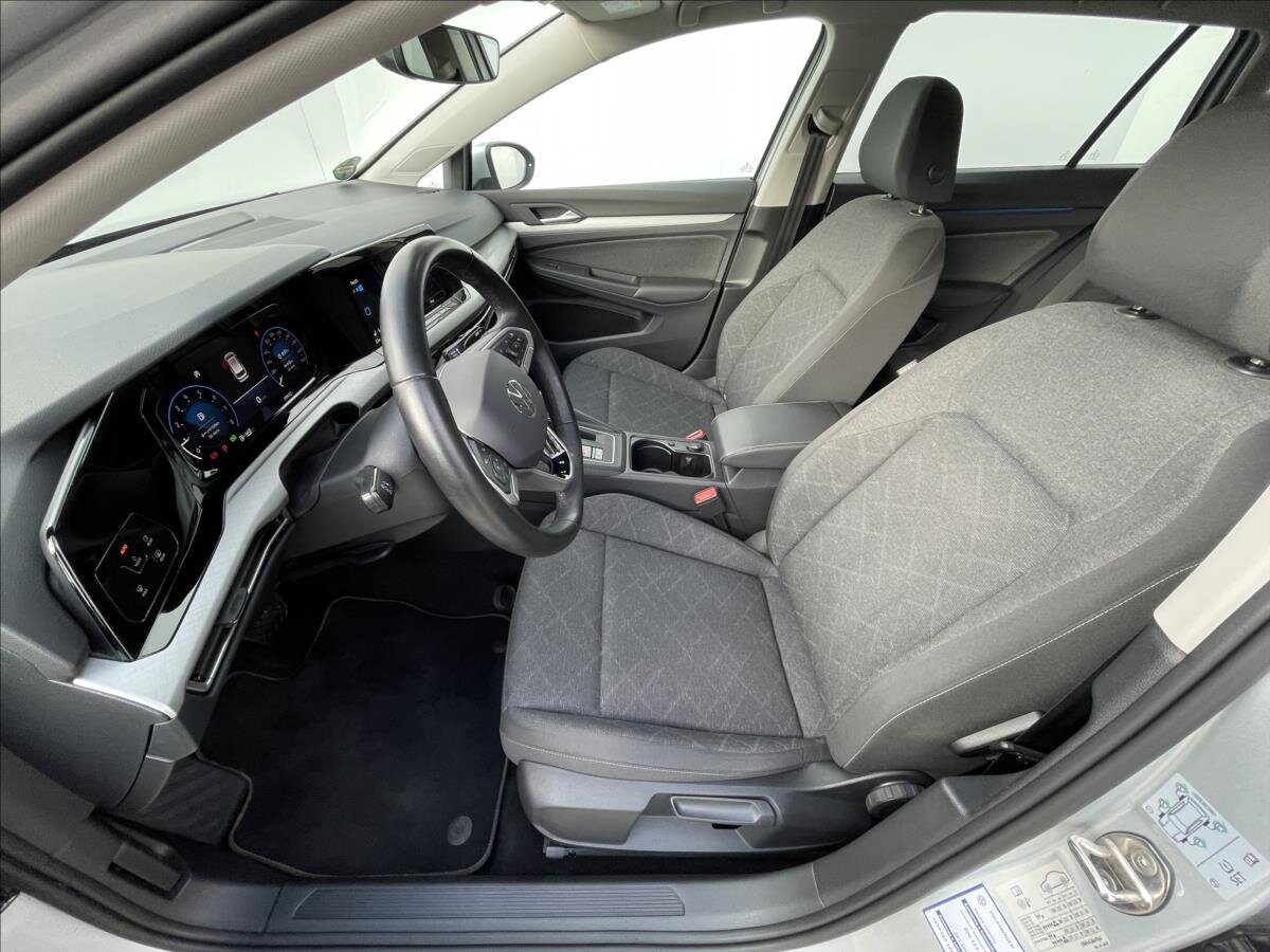 Volkswagen Golf Kombi 1,5 l 110 kw