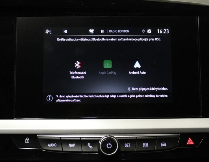 Opel Grandland SUV 1,2 l 96 kw