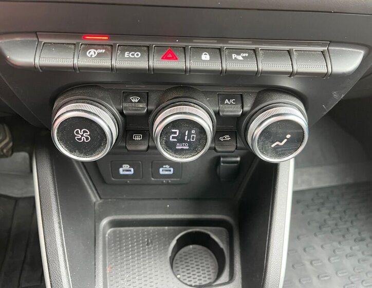 Dacia Duster SUV / Terénní 1,3 l 96 kw