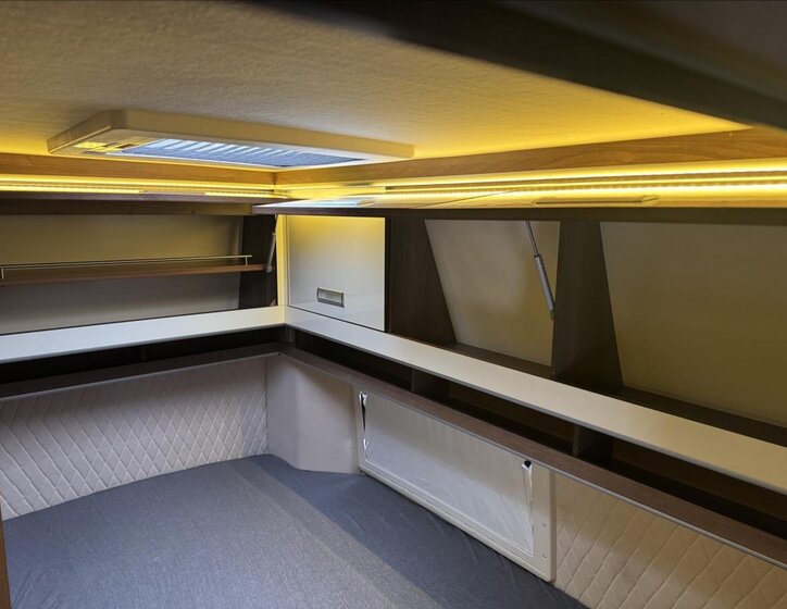 Peugeot Ostatní Ostatní 3,0 l 130 kw