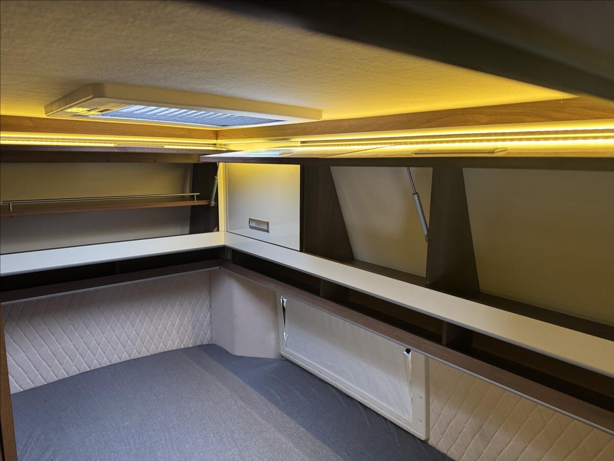 Peugeot Ostatní Ostatní 3,0 l 130 kw