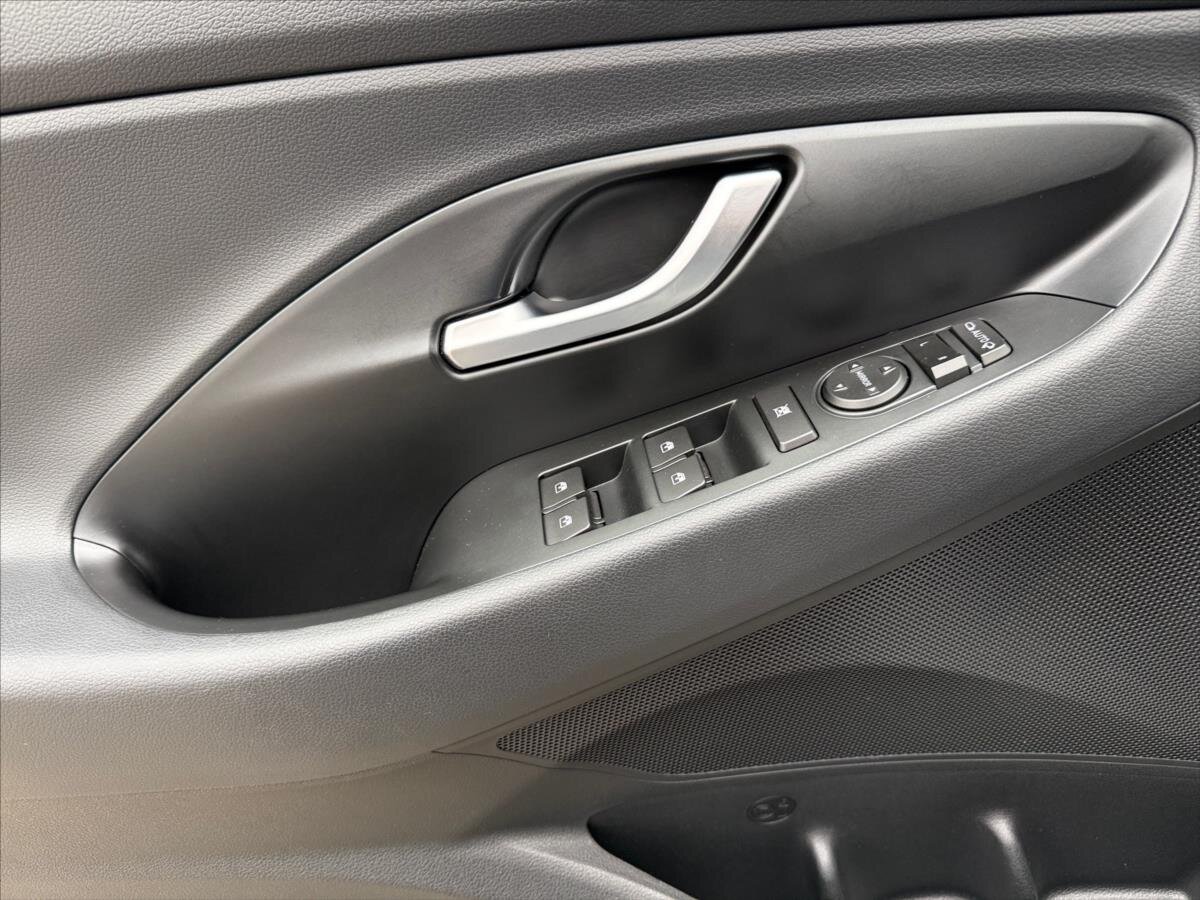 Hyundai i30 Kombi 1,4 l 103 kw