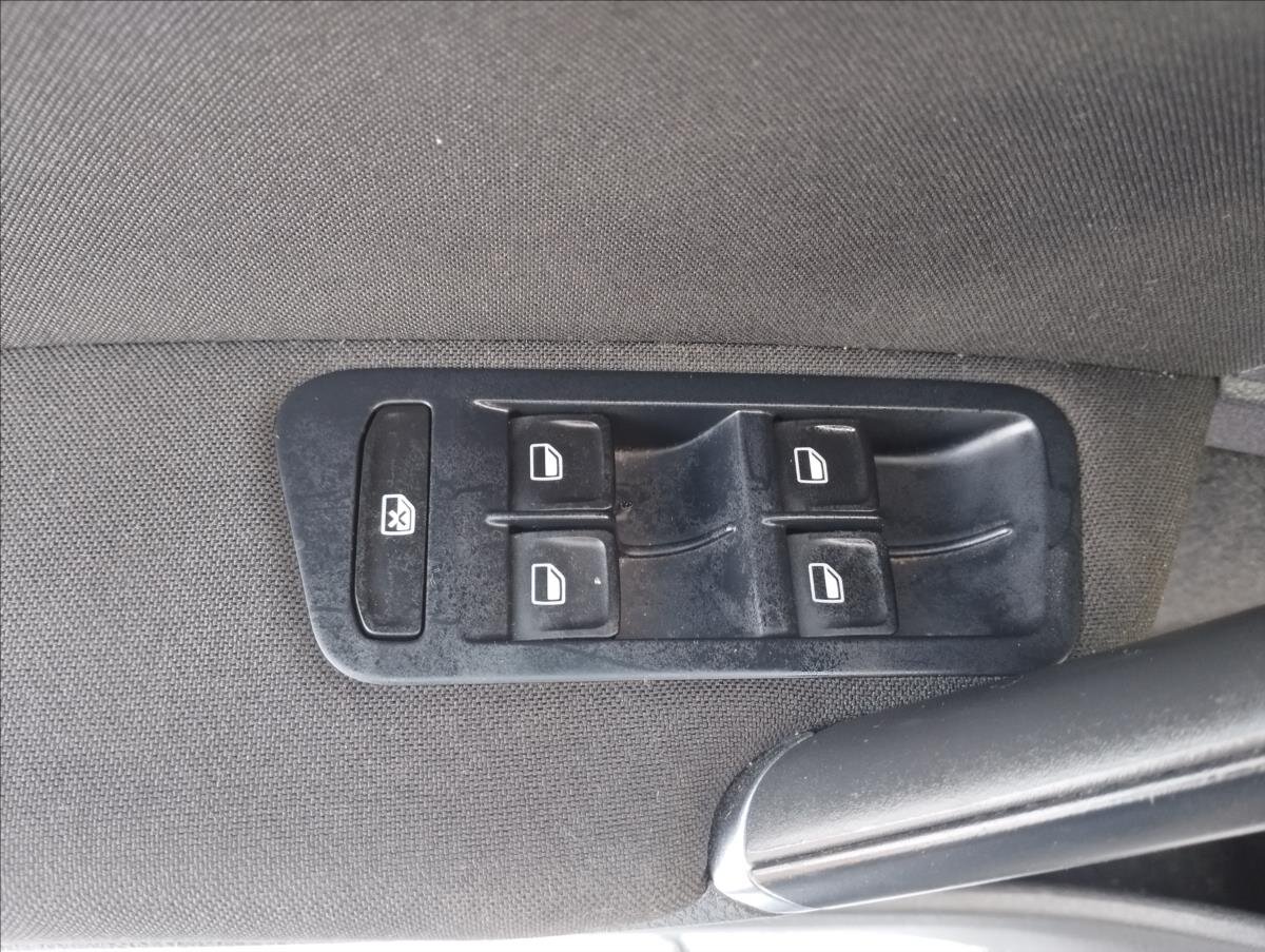 Volkswagen Golf Hatchback 1,4 l 90 kw