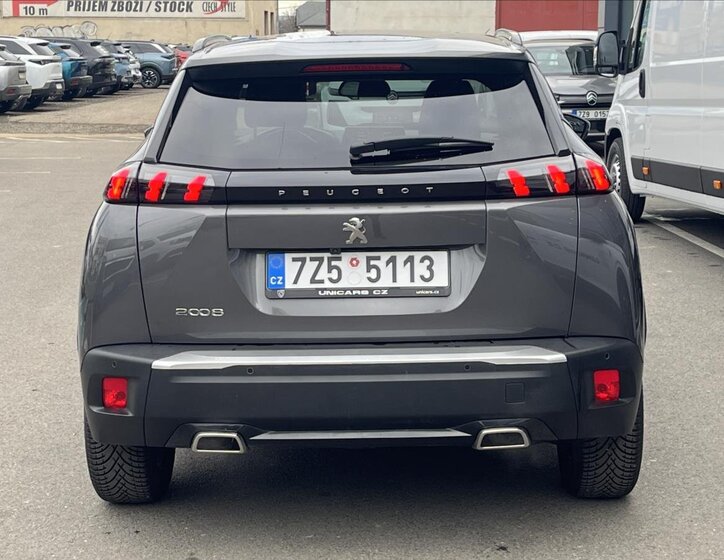 Peugeot 2008 SUV / Terénní 1,2 l 96 kw