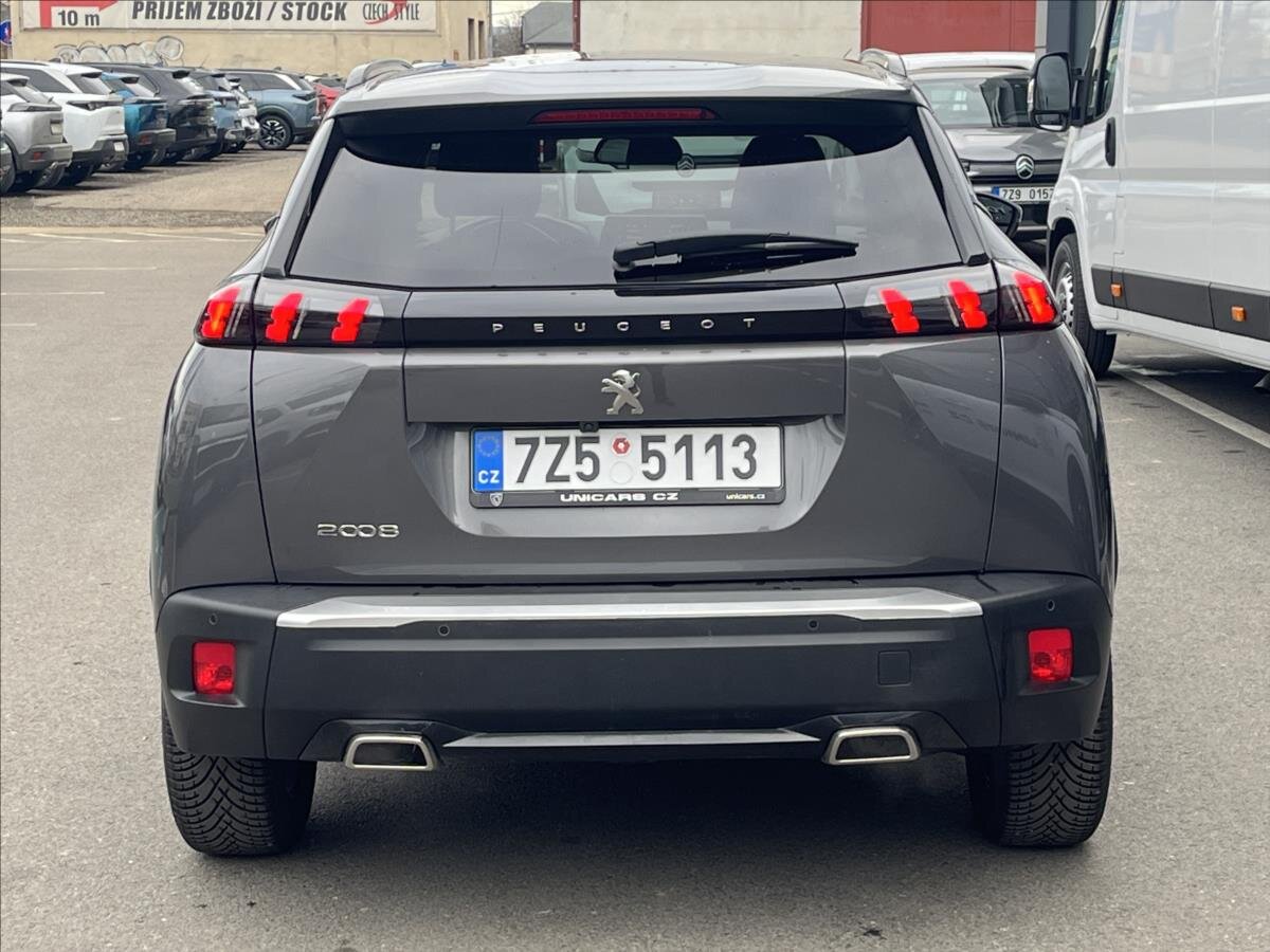 Peugeot 2008 SUV / Terénní 1,2 l 96 kw