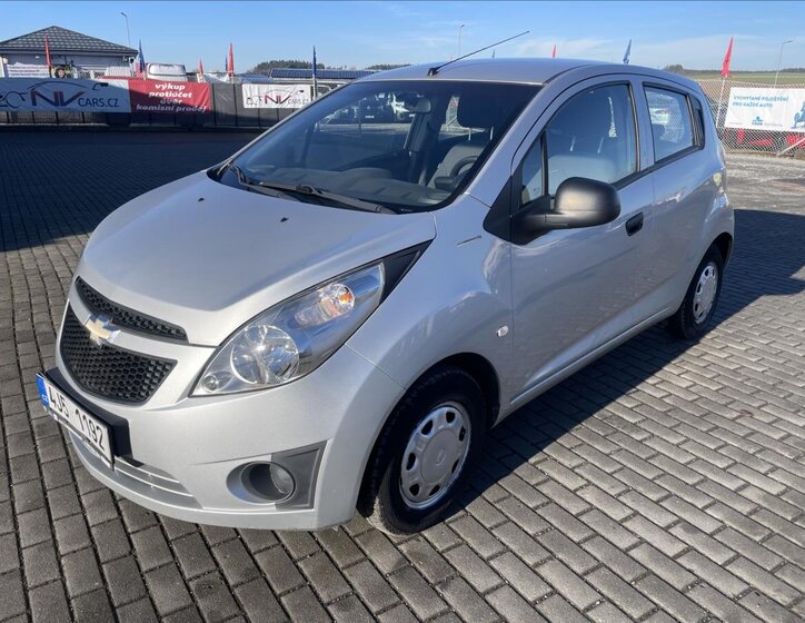 Chevrolet Spark 25