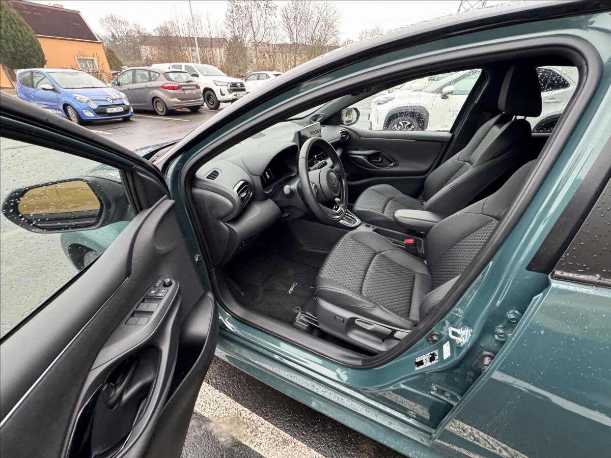 Toyota Yaris Hatchback 1,5 l 68 kw