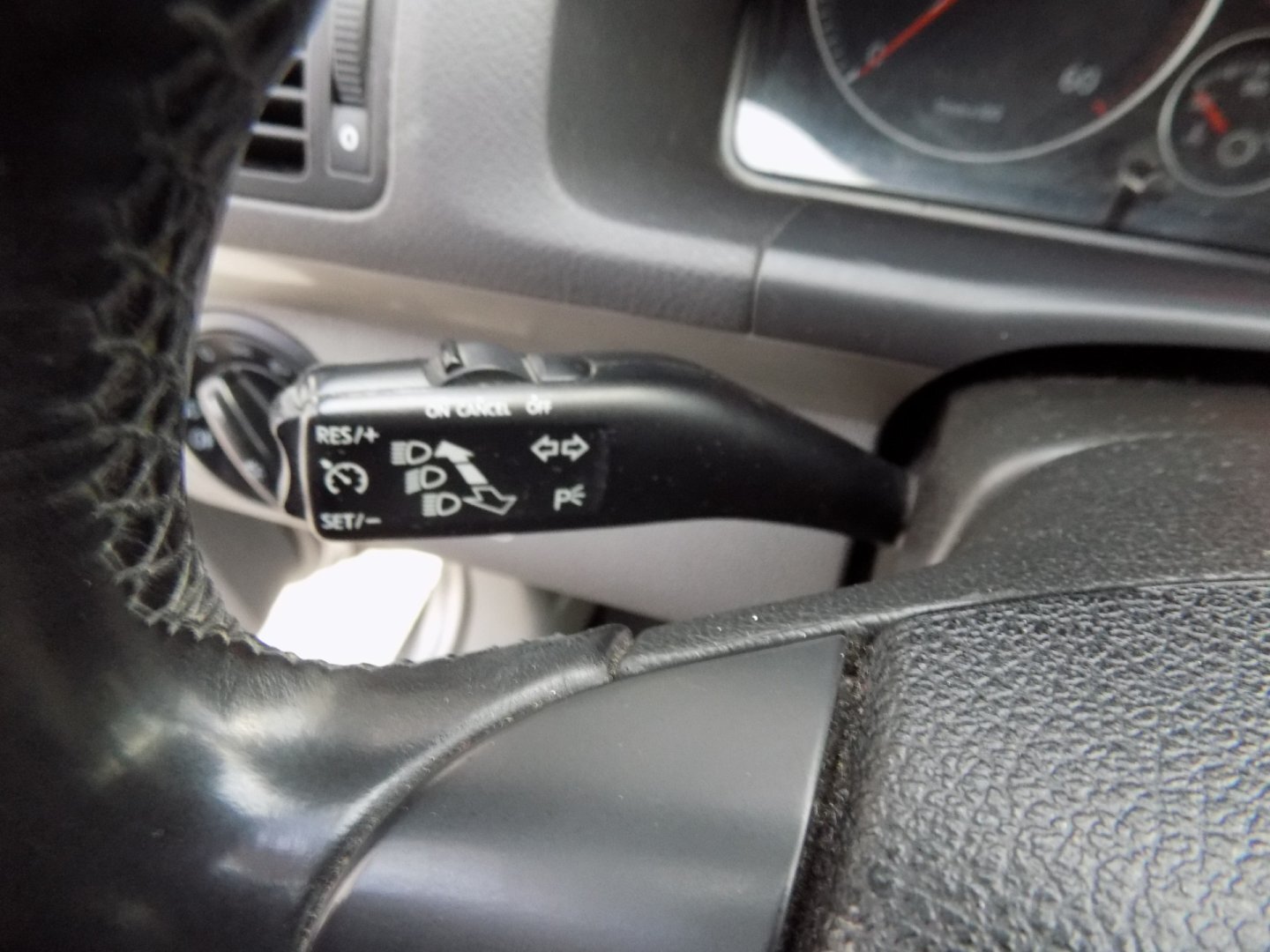 Volkswagen Touran Ostatní 2,0 l 103 kw